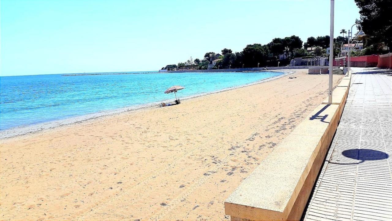 Apartamento Oasis Beach Дения Екстериор снимка