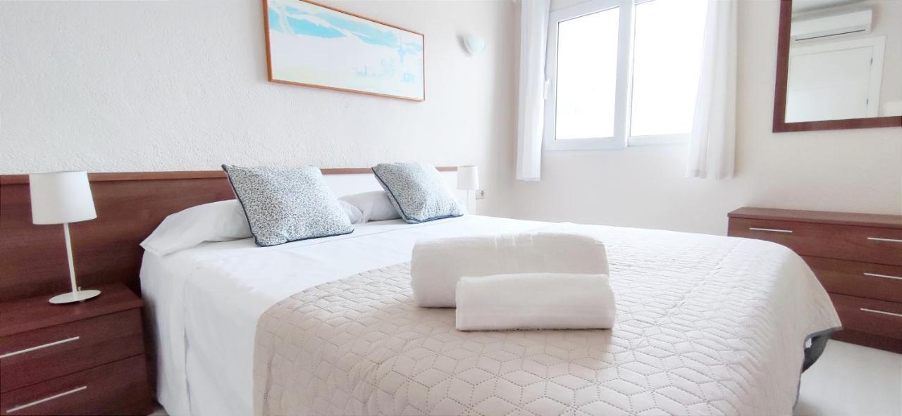 Apartamento Oasis Beach Дения Екстериор снимка