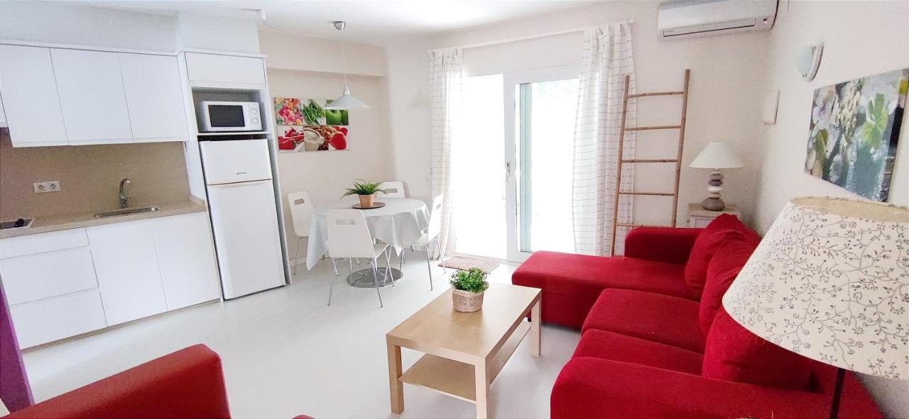 Apartamento Oasis Beach Дения Екстериор снимка