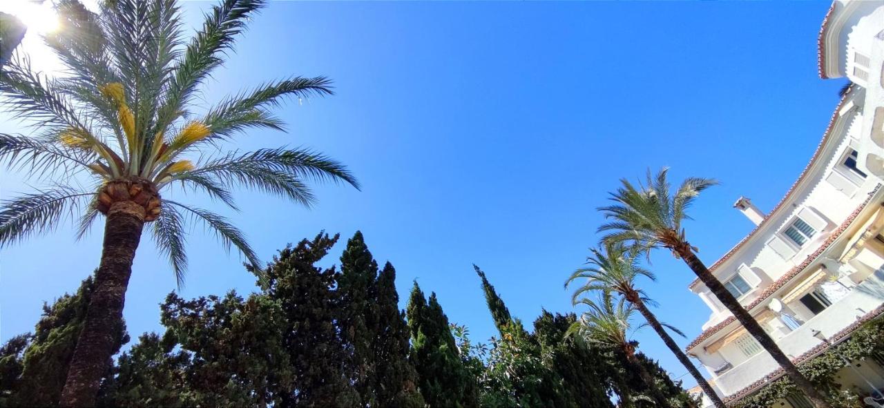 Apartamento Oasis Beach Дения Екстериор снимка