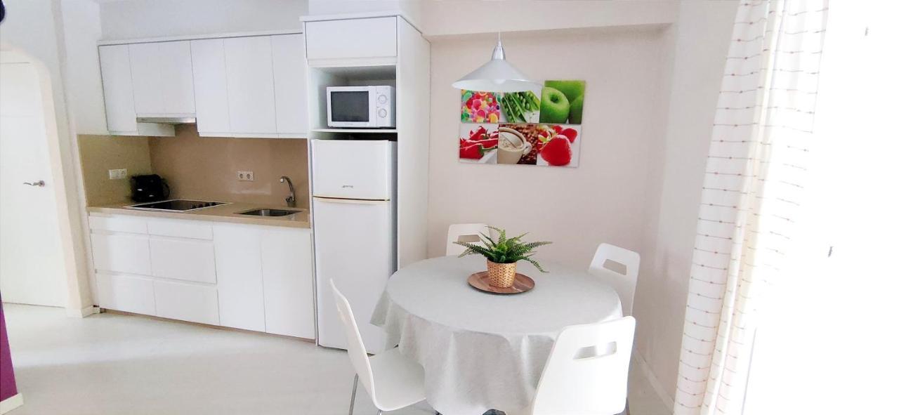 Apartamento Oasis Beach Дения Екстериор снимка
